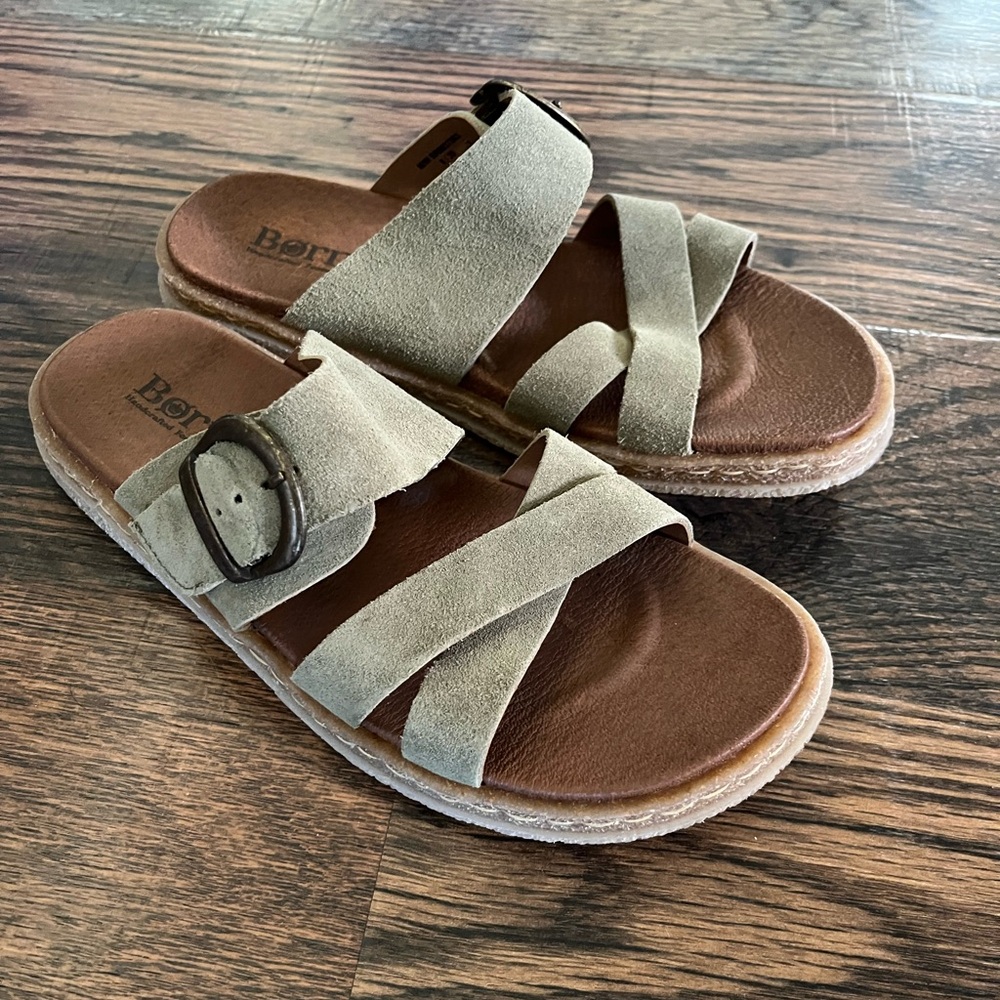 Born Green Sandals Comfortable Crisscross Design